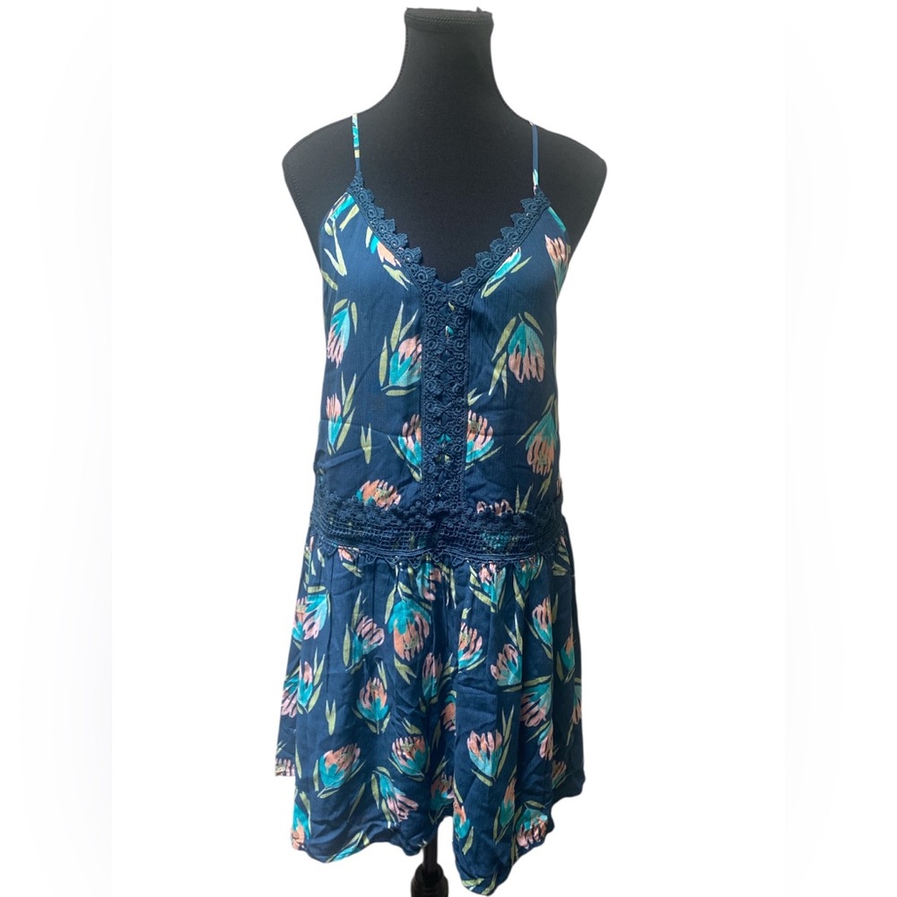 LC Lauren Conrad Floral Dress M GUC